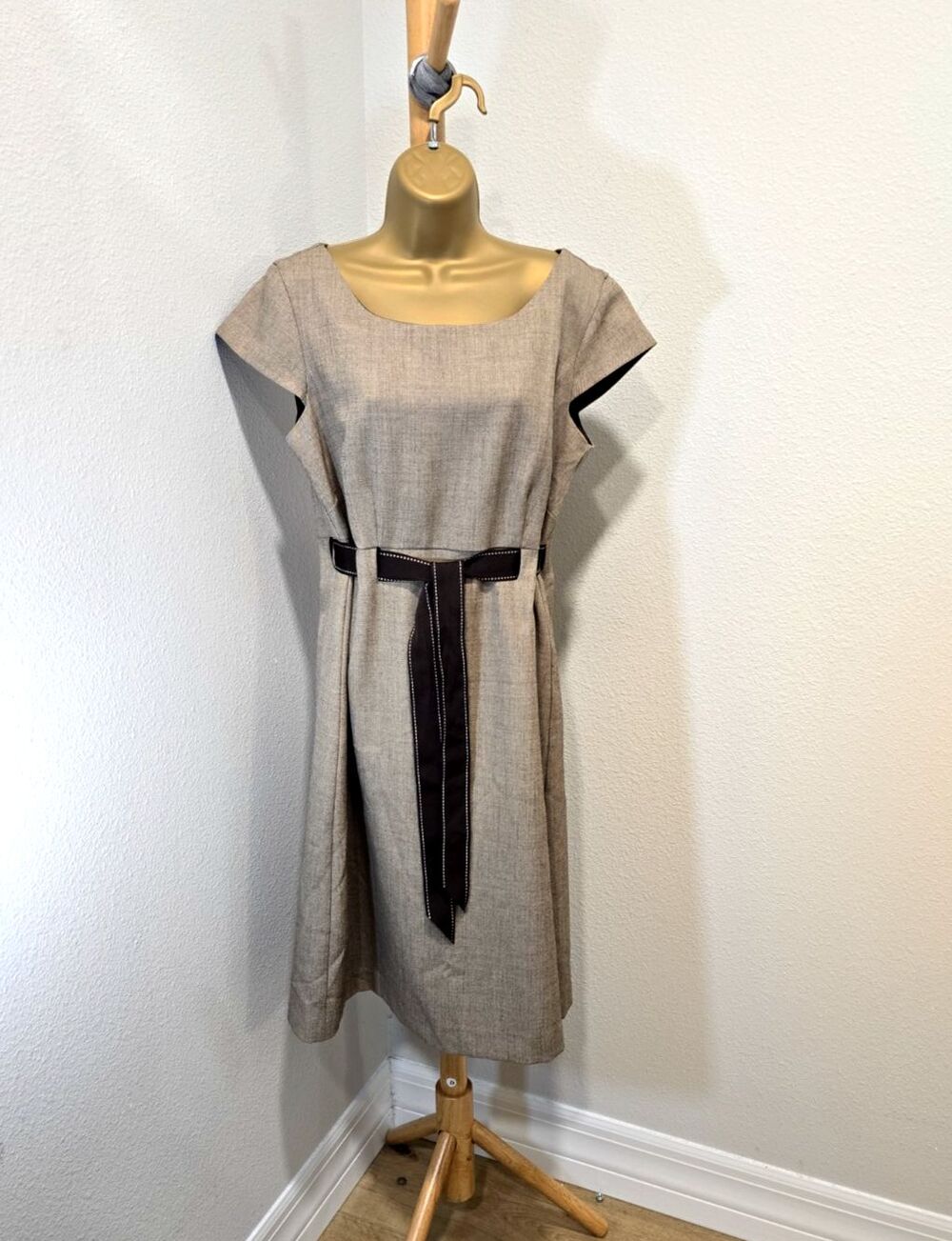Retro Tweed Belted Dress Size 10 Brown Old Money Office Career Preppy Minimalist